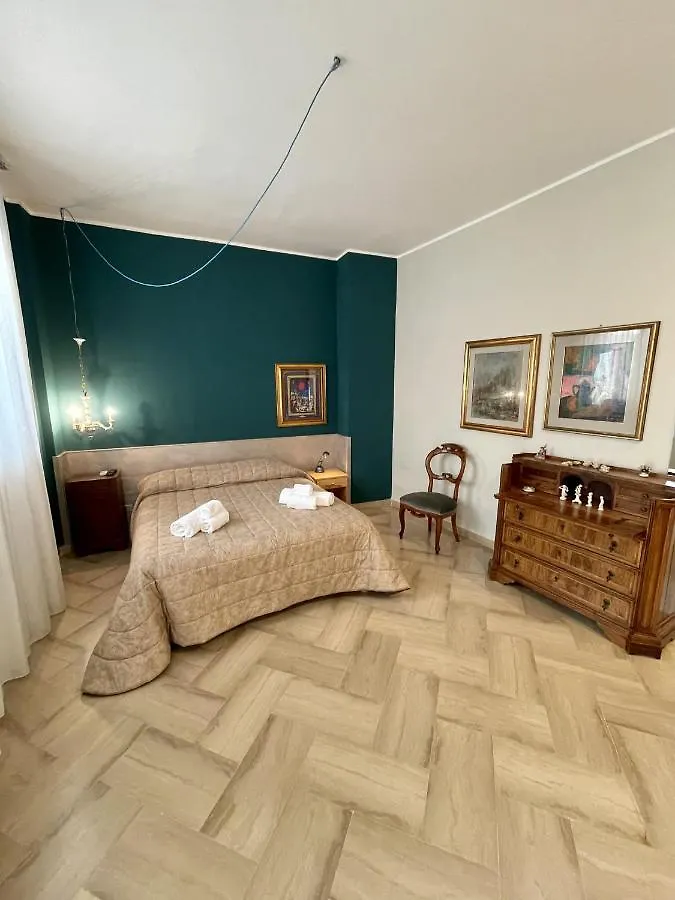 Apartment Ferienwohnung 4 Balconi House-Elegante Dimora Nel Centro Storico Lecce Italien
