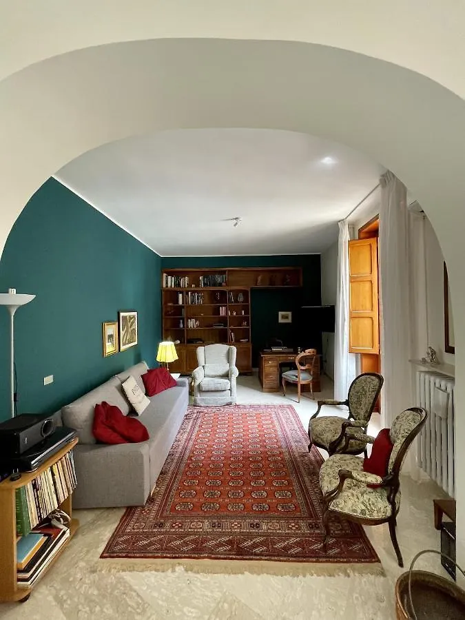 Ferienwohnung 4 Balconi House-Elegante Dimora Nel Centro Storico Lecce Italien
